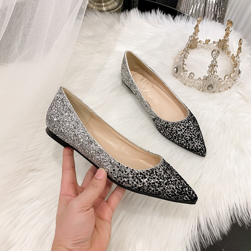 Low heel wedding shoes women's autumn 2020 new color matching soft sole stiletto high heel shallow mouth size single shoes